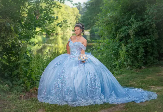 Quinceañera — photo 33
