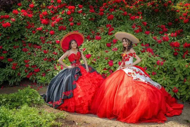 Quinceañera — photo 43