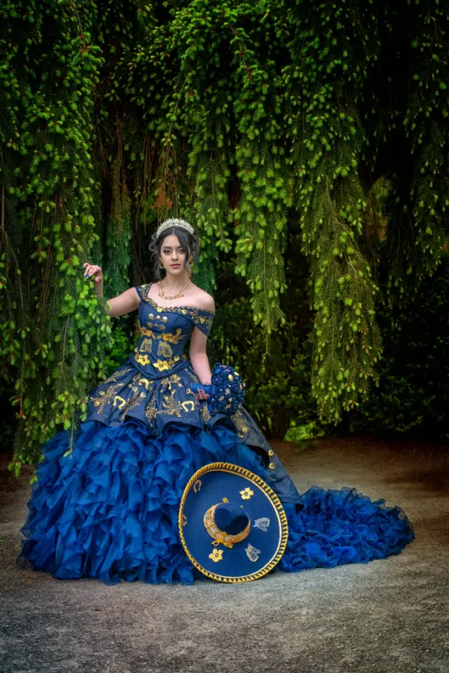 Quinceañera — photo 45