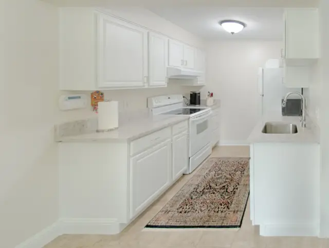Real Estate — photo 5