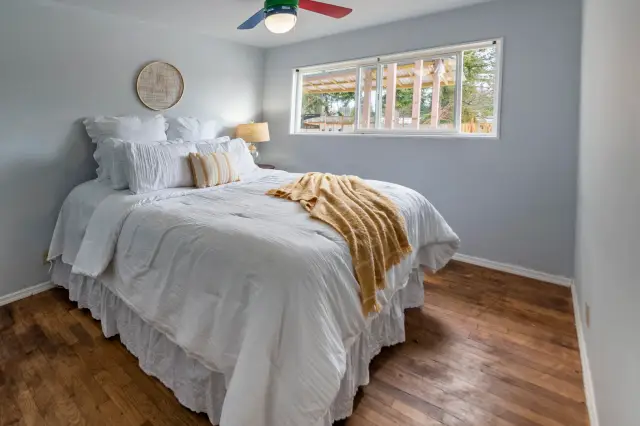 Real Estate — photo 11