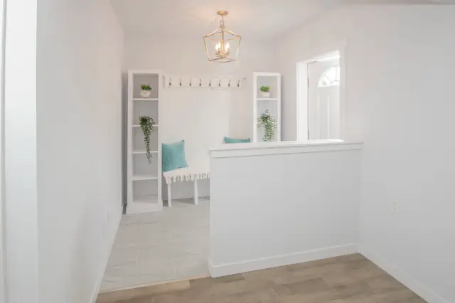 Real Estate — photo 25