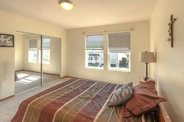 Real Estate — photo 35